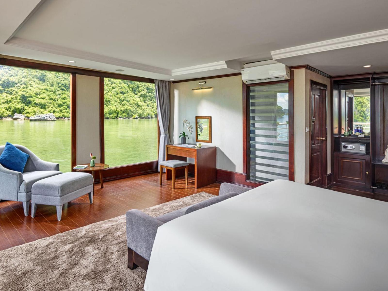 Halong Luxury Cruise Hotel Ха Лонг Екстериор снимка